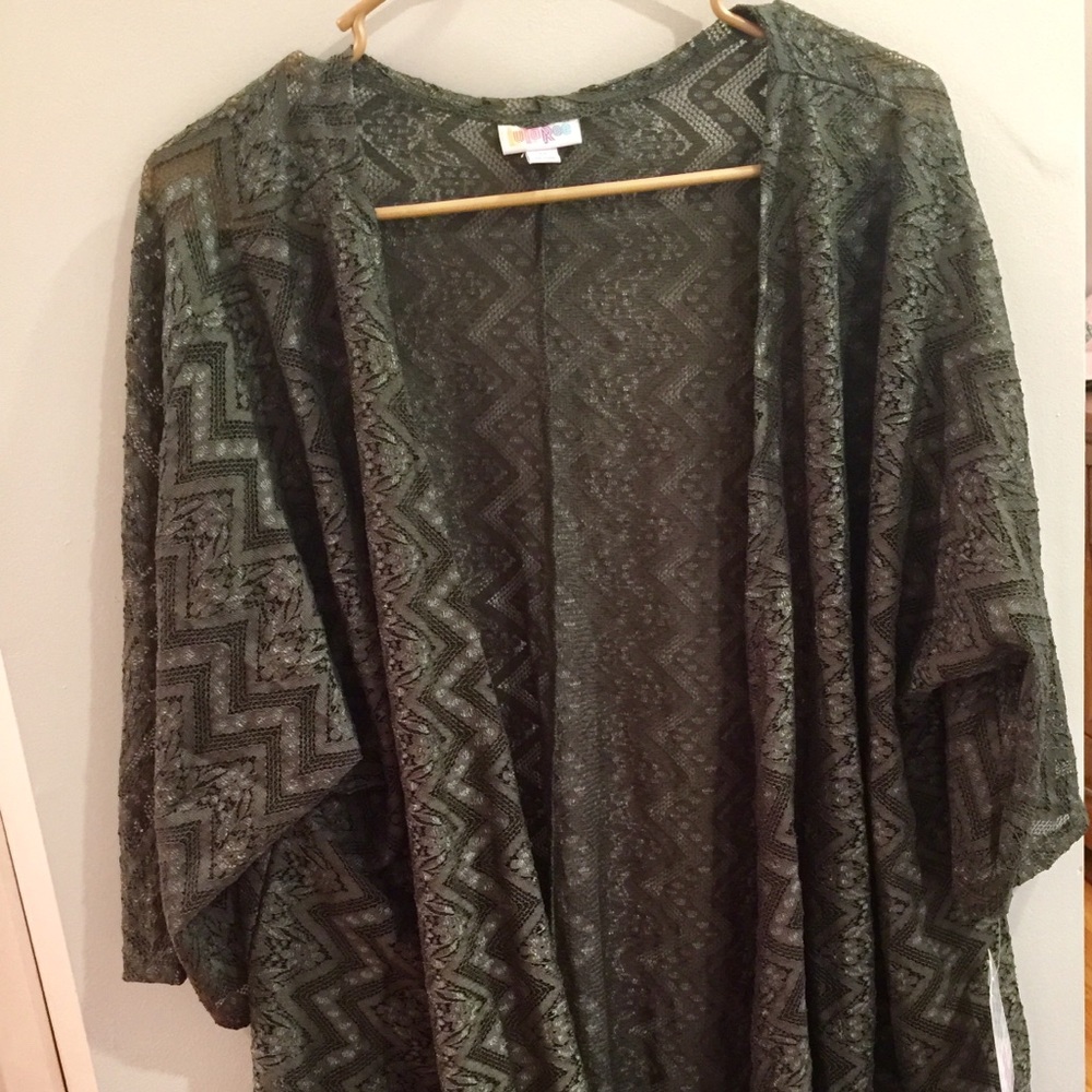 LuLaRoe NWT M Lindsay